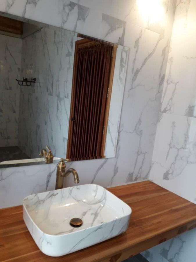 Cherdin Home Buriram Buitenkant foto
