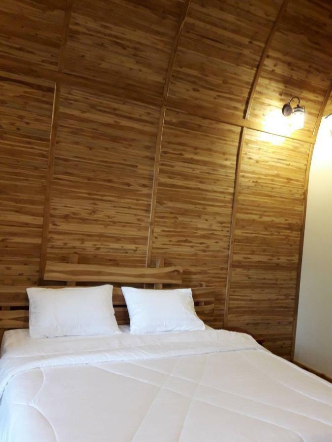 Cherdin Home Buriram Buitenkant foto